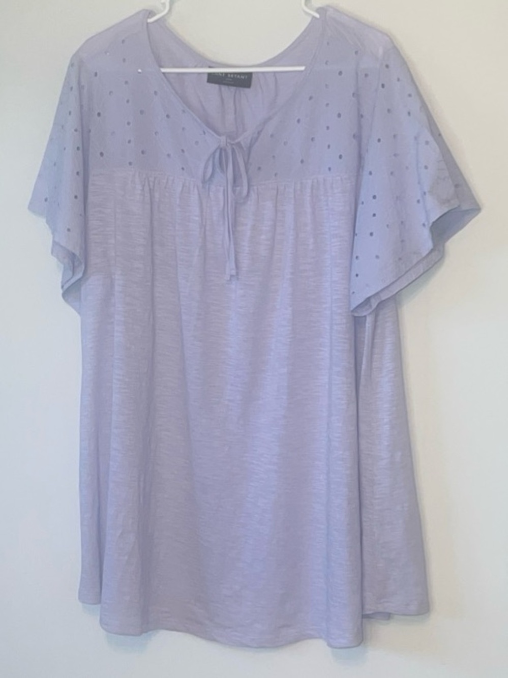 Lane Bryant Women's Floral Embroidered Short Sleeve Tie Neck Blouse Size 22/24.